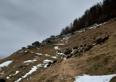 escursione rifugio ariaal alpe chiarino premana